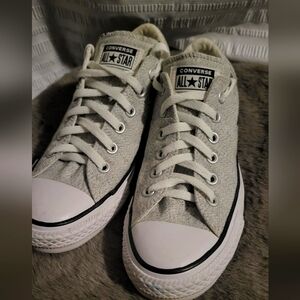 Converse All Star Gray Sneakers.  EUC. size 8